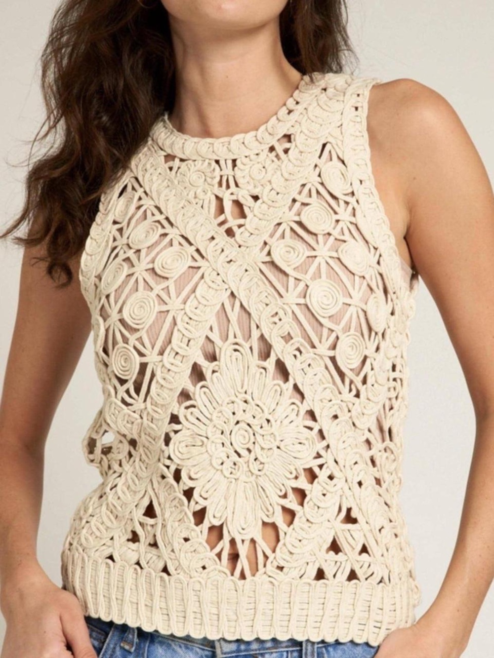 0348 - NWT En Creme Ivory Crochet Floral Sleeveless Vest
